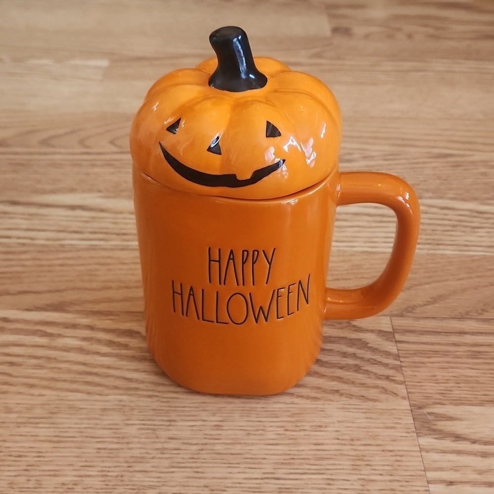 EUC Rae Dunn Artisan Orange Halloween Mug With Topper